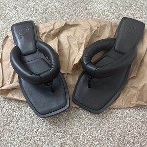 Tory Burch Nevada Puffy Thong Sandal